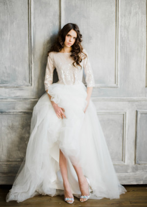 Elbow Sleeve Ivory Sequin Tulle Wedding Dress